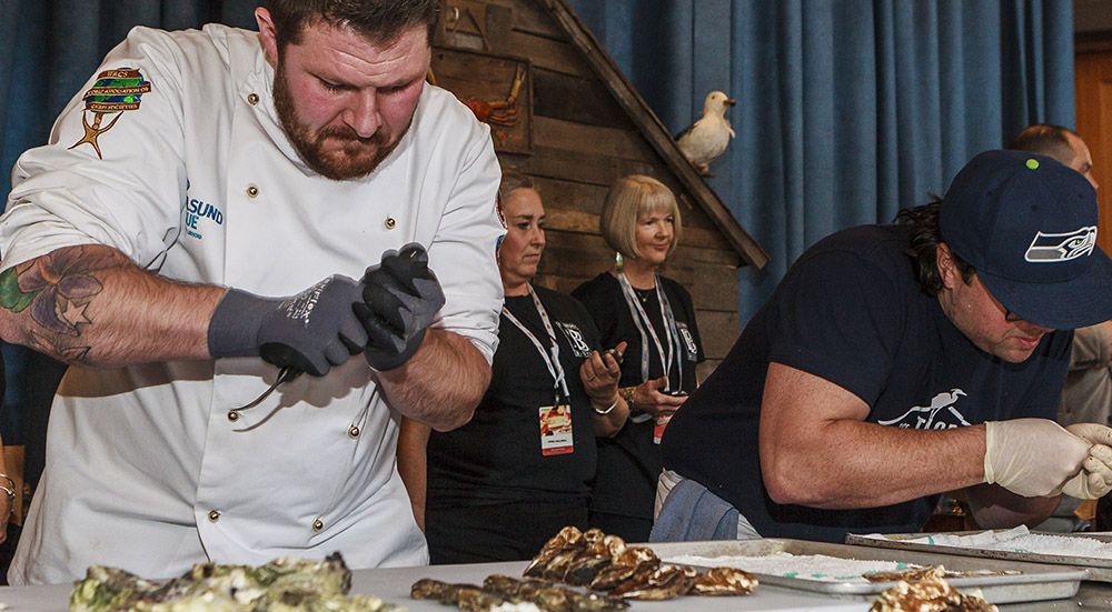 BEARFOOT BISTRO WORLD OYSTER INVITATIONAL & BLOODY CAESAR BATTLE BEARFOOT BISTRO WORLD OYSTER INVITATIONAL & BLOODY CAESAR BATTLE