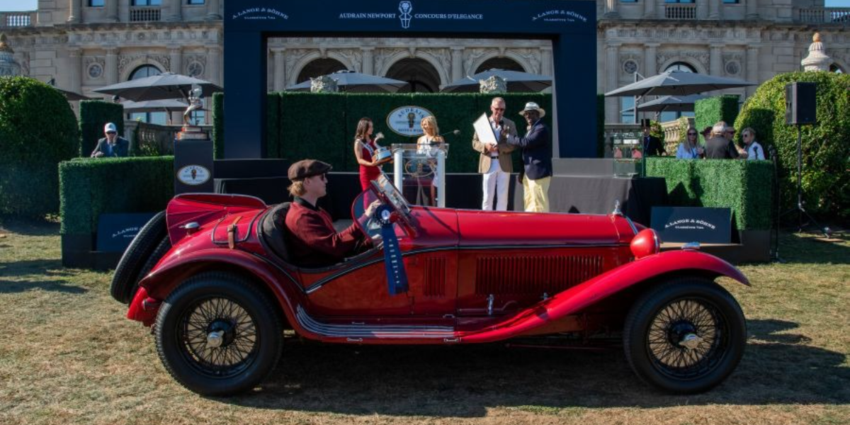 2026 VIP All-Inclusive Ticket — Otros · Newport