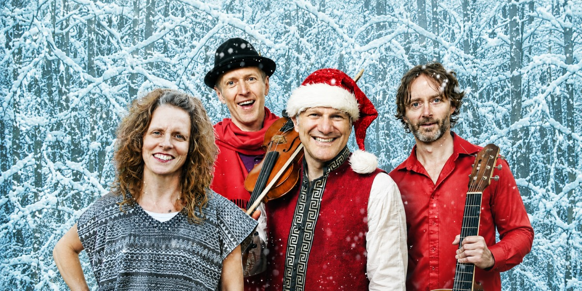 The Sultans of String - Christmas Caravan