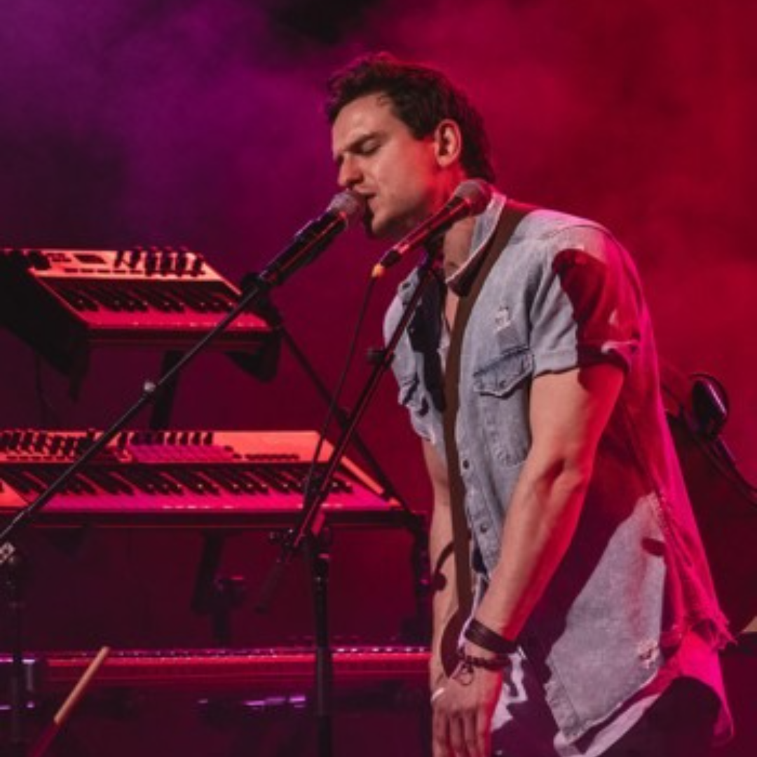 Paul Woida Live at Festival Place