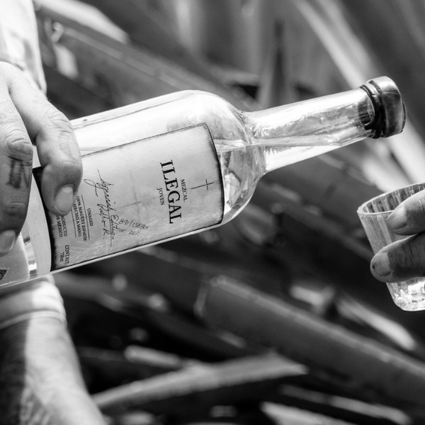 Moonlight Cocktail Club - Ilegal Mezcal