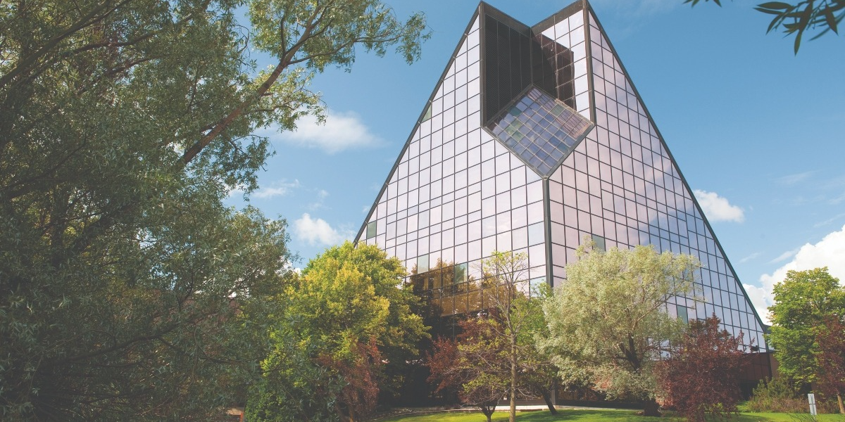 Winnipeg Royal Canadian Mint Guided Tour (English)
