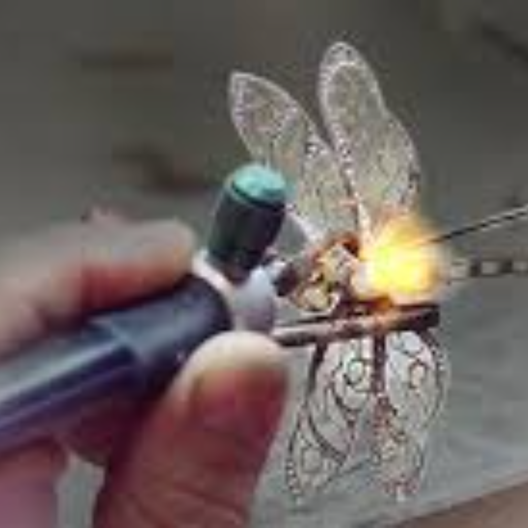 Intermediate / Advanced Jewelry Making: All about Chains