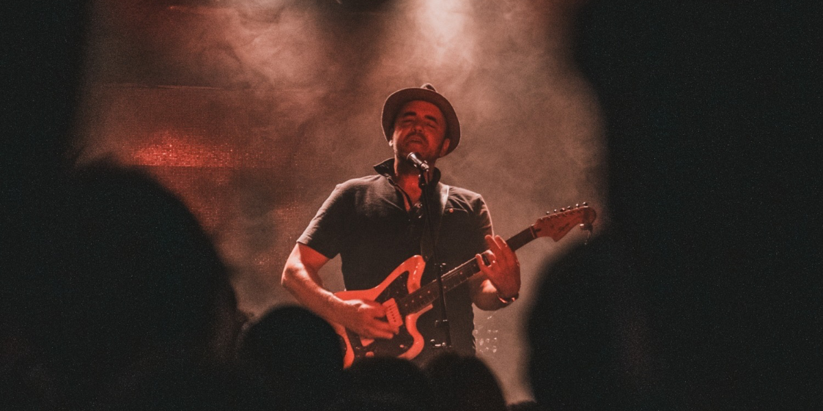 Shivering Songs presents Hawksley Workman