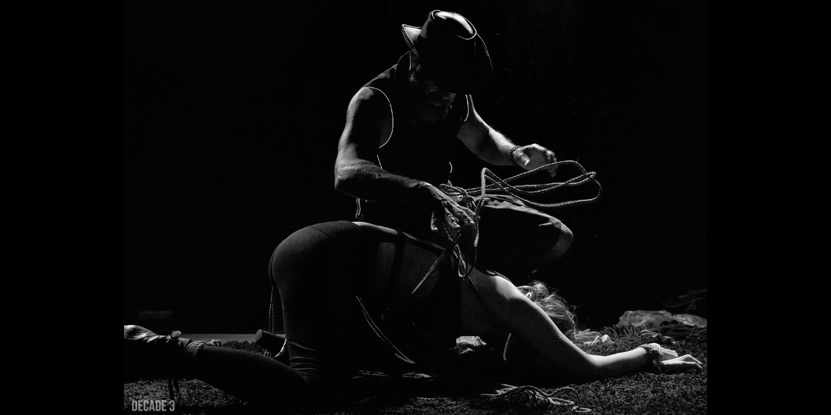 Wrapped in Rope: Tying The Hip Harness Wrapped in Rope: Tying The Hip Harness