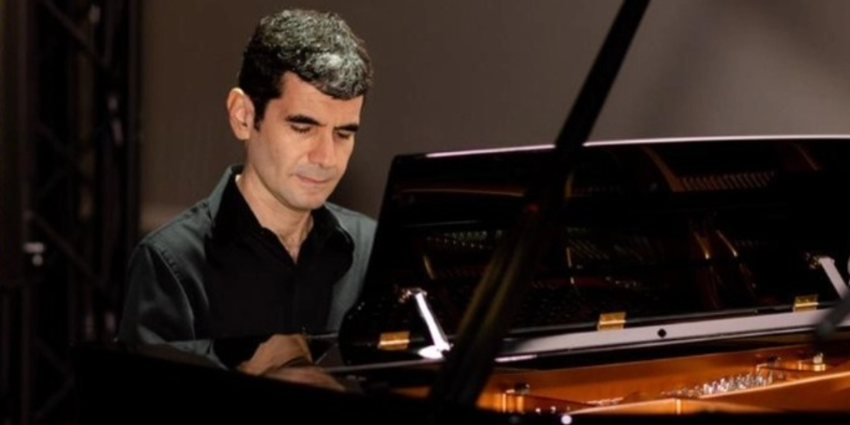 Music: Juan Pablo Andrade, piano