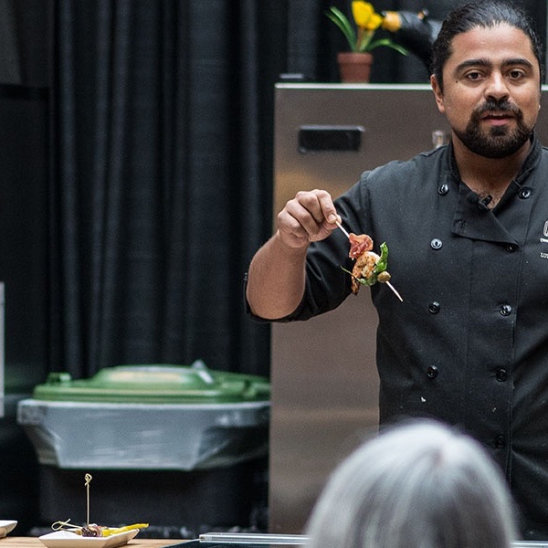Culinary Stage: Chef Luis Valenzuela | Birria and the Art of Patience