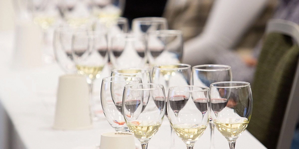Drink Seminar: Blind Tasting Like a Sommelier