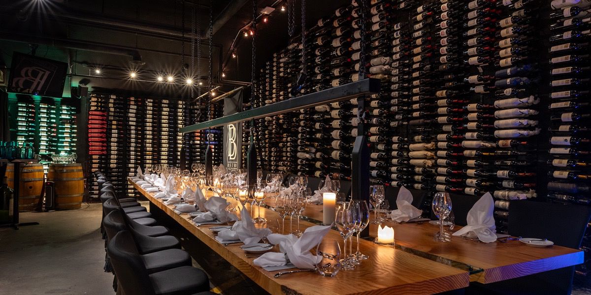 Bearfoot Bistro Wine Cellar: Phantom Creek Winemaker Dinner